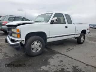 1993 Chevrolet Silverado 1500 с VIN 2GCEK19K3P1260496, выставлен на аукционе Copart как лот 71641475 с пробегом 45 384 миль миль и Списание • Salvage title. История ставок и продаж доступна на DreamBid. Изображение 1.