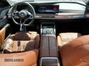 ✅ 2023 BMW i7 xDrive60 • VIN: WBY53EJ04PCL55236 • Lot: 57027815. Listed on Copart with 21,299 mi. Free auction sales archive from the USA and detailed vehicle history report at DreamBid. Image 8.