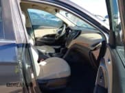 ✅ 2016 Hyundai Santa Fe • VIN: 5XYZT3LB4GG310458 • Лот: 43538523. Опубликован ранее на IAAI с пробегом 142 655 миль. Бесплатный доступ к архиву аукционных продаж из США и подробный отчёт об истории автомобиля на DreamBid. Изображение 5.