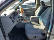 ✅ 2009 Chrysler Aspen Limited • VIN: 1A8HW58P69F713424 • Lot: 44232225. Wystawiony na Copart z przebiegiem 239 974 mil. Bezpłatny archiwum sprzedaży aukcyjnych z USA i szczegółowy raport historii pojazdu na DreamBid. Zdjęcie 7.