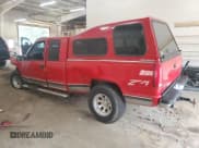 ✅ 1998 GMC Sierra 1500 • VIN: 2GTEK19RXW1547233 • Лот: 60666705. Опубликован ранее на Copart с пробегом 168 373 миль. Бесплатный доступ к архиву аукционных продаж из США и подробный отчёт об истории автомобиля на DreamBid. Изображение 2.