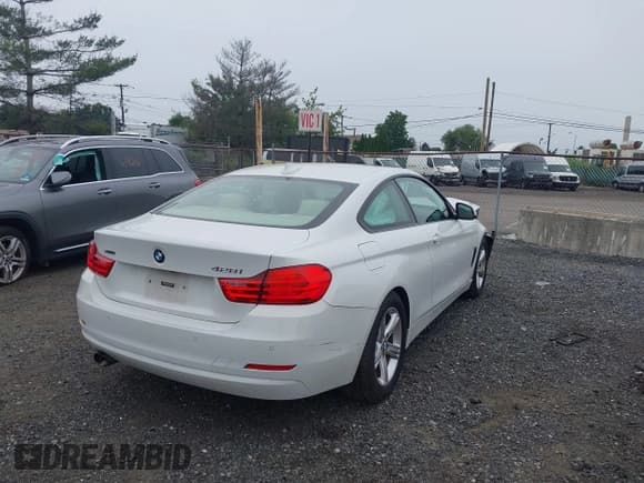 ✅ 2014 BMW 4 Series 428i xDrive • VIN: WBA3N5C52EF716189 • Lot: 42896816. Listed on IAAI with 110,331 mi. Free auction sales archive from the USA and detailed vehicle history report at DreamBid. Image 4.