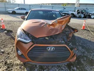 ✅ 2013 Hyundai Veloster Turbo • VIN: KMHTC6AE1DU178091 • Lot: 80265574. Wystawiony na Copart z przebiegiem 147 633 mil. Bezpłatny archiwum sprzedaży aukcyjnych z USA i szczegółowy raport historii pojazdu na DreamBid. Zdjęcie 5.