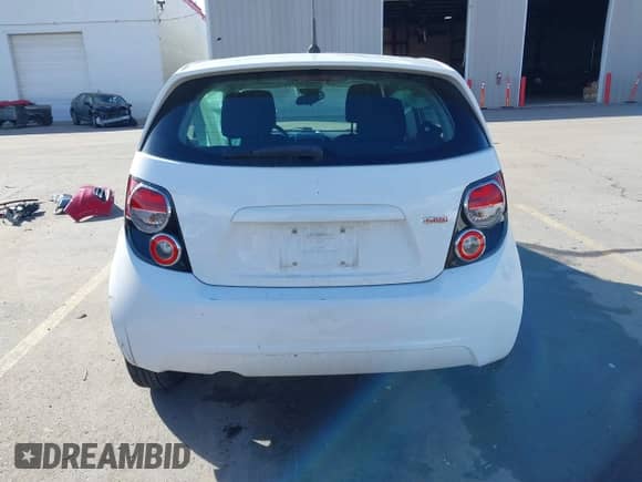 2013 Chevrolet Sonic LT with VIN 1G1JD6SB7D4191708, listed as a IAAI auction lot 41742864 with 188,170 mi miles and . Bid and sale history available at DreamBid. Image 16.