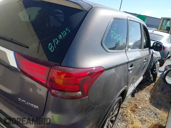 2019 Mitsubishi Outlander ES с VIN JA4AD2A33KZ026291, выставлен на аукционе IAAI как лот 43175889 с пробегом 147 864 миль миль и . История ставок и продаж доступна на DreamBid. Изображение 4.