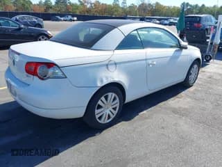 ✅ 2009 Volkswagen Eos Komfort • VIN: WVWBA71F09V023201 • Lot: 43664209. Wystawiony na IAAI z przebiegiem 83 840 mil. Bezpłatny archiwum sprzedaży aukcyjnych z USA i szczegółowy raport historii pojazdu na DreamBid. Zdjęcie 4.