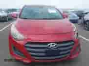 2017 Hyundai Elantra z VIN KMHD35LH1HU381008, wystawiony jako IAAI lot #43343404 z przebiegiem 209 820 mil mil oraz . Historia ofert i sprzedaży dostępna na DreamBid. Obrazek 12.