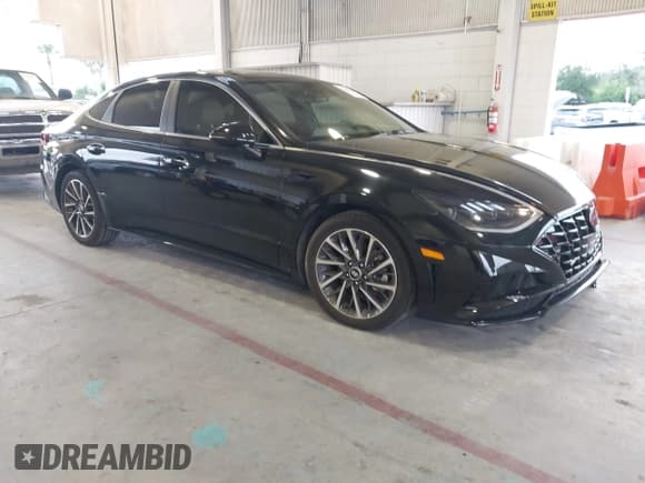 ✅ 2020 Hyundai Sonata Limited • VIN: 5NPEH4J20LH027731 • Лот: 43429674. Опубликован ранее на IAAI с пробегом 32 935 миль. Бесплатный доступ к архиву аукционных продаж из США и подробный отчёт об истории автомобиля на DreamBid. Изображение 1.