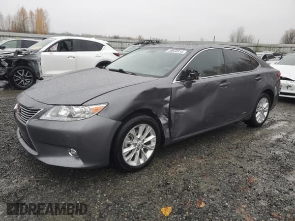 ✅ 2015 Lexus ES 300h • VIN: JTHBW1GG6F2094655 • Lot: 89658315. Wystawiony na Copart z przebiegiem 63 025 mil. Bezpłatny archiwum sprzedaży aukcyjnych z USA i szczegółowy raport historii pojazdu na DreamBid. Zdjęcie 1.