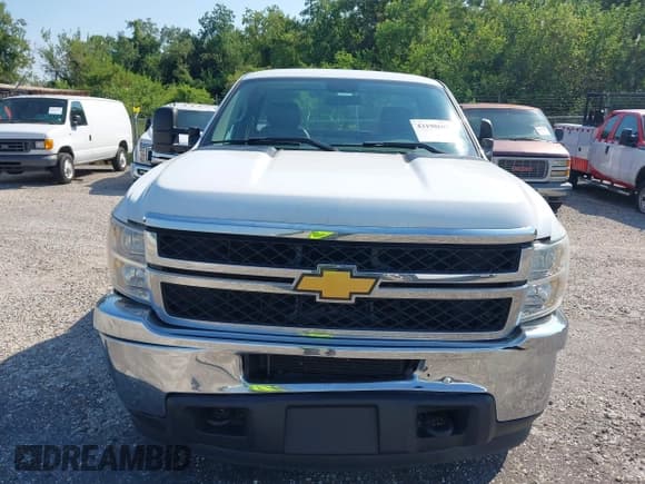 ✅ 2012 Chevrolet Silverado 2500HD Work Truck • VIN: 1GC0CVCG0CF113154 • Лот: 43198602. Опубликован ранее на IAAI с пробегом 125 900 миль. Бесплатный доступ к архиву аукционных продаж из США и подробный отчёт об истории автомобиля на DreamBid. Изображение 12.