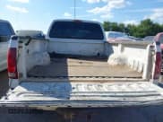 ✅ 2001 Ford F-350 XL • VIN: 1FTSW30F21ED71064 • Lot: 42841467. Listed on IAAI with 333,147 mi. Free auction sales archive from the USA and detailed vehicle history report at DreamBid. Image 16.