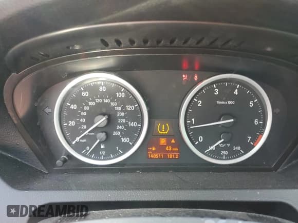 ✅ 2010 BMW 6 Series 650i • VIN: WBAEB5C57AC225338 • Lot: 75755384. Listed on Copart with 140,511 mi. Free auction sales archive from the USA and detailed vehicle history report at DreamBid. Image 9.