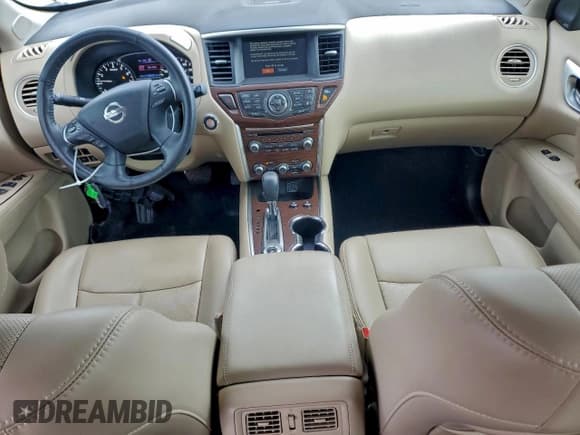 ✅ 2020 Nissan Pathfinder Platinum • VIN: 5N1DR2DM4LC641215 • Lot: 96547235. Wystawiony na Copart z przebiegiem 71 917 mil. Bezpłatny archiwum sprzedaży aukcyjnych z USA i szczegółowy raport historii pojazdu na DreamBid. Zdjęcie 8.