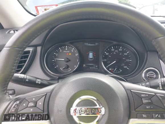 ✅ 2017 Nissan Rogue SL • VIN: 5N1AT2MVXHC780740 • Lot: 42734053. Listed on IAAI with 165,596 mi. Free auction sales archive from the USA and detailed vehicle history report at DreamBid. Image 7.