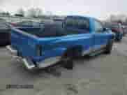 2000 Dodge Dakota Sport z VIN 1B7GG26N0YS530588, wystawiony jako Copart lot #44699515 z przebiegiem Nie podano mil oraz Szkoda całkowita • Salvage title. Historia ofert i sprzedaży dostępna na DreamBid. Obrazek 3.