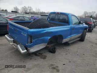 ✅ 2000 Dodge Dakota Sport • VIN: 1B7GG26N0YS530588 • Lot: 44699515. Wystawiony na Copart z przebiegiem Nie podano. Bezpłatny archiwum sprzedaży aukcyjnych z USA i szczegółowy raport historii pojazdu na DreamBid. Zdjęcie 3.