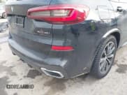 ✅ 2020 BMW X5 xDrive40i • VIN: 5UXCR6C02L9D09245 • Lot: 43759600. Wystawiony na IAAI z przebiegiem 121 665 mil. Bezpłatny archiwum sprzedaży aukcyjnych z USA i szczegółowy raport historii pojazdu na DreamBid. Zdjęcie 6.