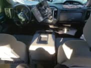 ✅ 2018 Chevrolet Silverado 1500 LT • VIN: 3GCUKREC1JG471106 • Лот: 58884434. Опубликован ранее на Copart с пробегом Не указан. Бесплатный доступ к архиву аукционных продаж из США и подробный отчёт об истории автомобиля на DreamBid. Изображение 8.