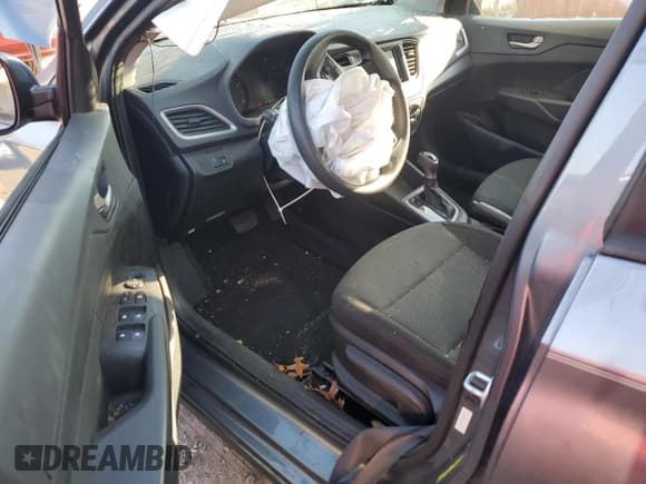 ✅ 2019 Hyundai Accent SE • VIN: 3KPC24A35KE056811 • Лот: 81179334. Опубликован ранее на Copart с пробегом 137 138 миль. Бесплатный доступ к архиву аукционных продаж из США и подробный отчёт об истории автомобиля на DreamBid. Изображение 8.