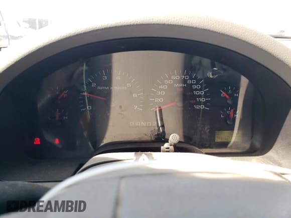 ✅ 2005 Ford F-150 XLT • VIN: 1FTRW12W75KD67826 • Lot: 56650025. Listed on Copart with 241,275 mi. Free auction sales archive from the USA and detailed vehicle history report at DreamBid. Image 9.