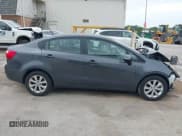 ✅ 2015 Kia Rio EX • VIN: KNADN4A35F6503755 • Лот: 42289884. Опубликован ранее на IAAI с пробегом 20 722 миль. Бесплатный доступ к архиву аукционных продаж из США и подробный отчёт об истории автомобиля на DreamBid. Изображение 14.