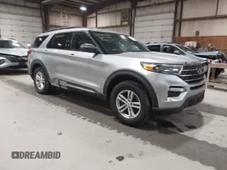 ✅ 2020 Ford Explorer XLT • VIN: 1FMSK8DH3LGC19852 • Lot: 43424242. Wystawiony na IAAI z przebiegiem 100 840 mil. Bezpłatny archiwum sprzedaży aukcyjnych z USA i szczegółowy raport historii pojazdu na DreamBid. Zdjęcie 1.