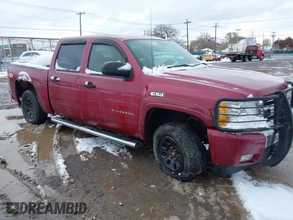 ✅ 2007 Chevrolet Silverado 1500 1LT • VIN: 2GCEK13M571511531 • Лот: 43539024. Опубликован ранее на IAAI с пробегом Не указан. Бесплатный доступ к архиву аукционных продаж из США и подробный отчёт об истории автомобиля на DreamBid. Изображение 1.