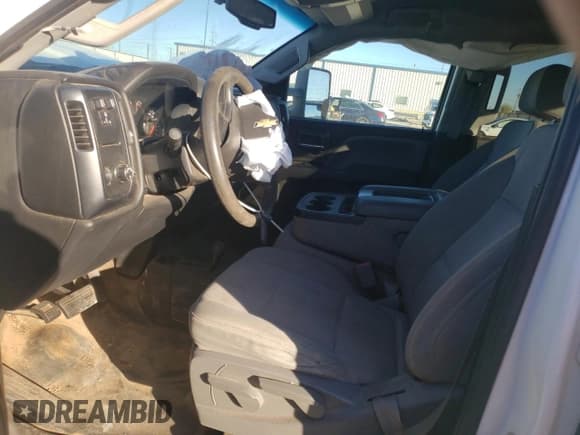 ✅ 2016 Chevrolet Silverado 2500HD Work Truck • VIN: 1GC1KUEG7GF260298 • Лот: 81027004. Опубликован ранее на Copart с пробегом 165 728 миль. Бесплатный доступ к архиву аукционных продаж из США и подробный отчёт об истории автомобиля на DreamBid. Изображение 7.