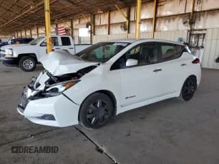 ✅ 2018 Nissan LEAF SV • VIN: 1N4AZ1CP1JC302556 • Lot: 90269665. Wystawiony na Copart z przebiegiem 107 740 mil. Bezpłatny archiwum sprzedaży aukcyjnych z USA i szczegółowy raport historii pojazdu na DreamBid. Zdjęcie 1.