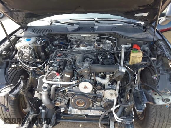 ✅ 2016 Porsche Cayenne Diesel • VIN: WP1AF2A29GKA41335 • Lot: 42279105. Listed on IAAI with 132,519 mi. Free auction sales archive from the USA and detailed vehicle history report at DreamBid. Image 10.