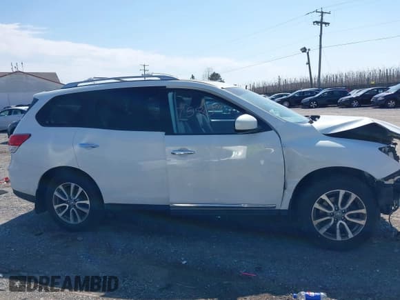 ✅ 2013 Nissan Pathfinder SL • VIN: 5N1AR2MM6DC629197 • Лот: 41847580. Опубликован ранее на IAAI с пробегом 188 121 миль. Бесплатный доступ к архиву аукционных продаж из США и подробный отчёт об истории автомобиля на DreamBid. Изображение 12.