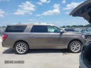 ✅ 2018 Ford Expedition Max Platinum • VIN: 1FMJK1LT5JEA66831 • Лот: 42700193. Опубликован ранее на IAAI с пробегом 148 185 миль. Бесплатный доступ к архиву аукционных продаж из США и подробный отчёт об истории автомобиля на DreamBid. Изображение 13.