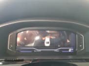 ✅ 2023 Volkswagen Arteon SEL Premium R-Line • VIN: WVWTR7AN9PE012344 • Lot: 71380444. Wystawiony na Copart z przebiegiem 12 736 mil. Bezpłatny archiwum sprzedaży aukcyjnych z USA i szczegółowy raport historii pojazdu na DreamBid. Zdjęcie 9.