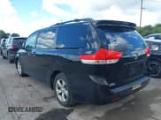 ✅ 2014 Toyota Sienna LE AAS • VIN: 5TDKK3DC4ES488897 • Lot: 43083441. Listed on IAAI with 127,469 mi. Free auction sales archive from the USA and detailed vehicle history report at DreamBid. Image 3.