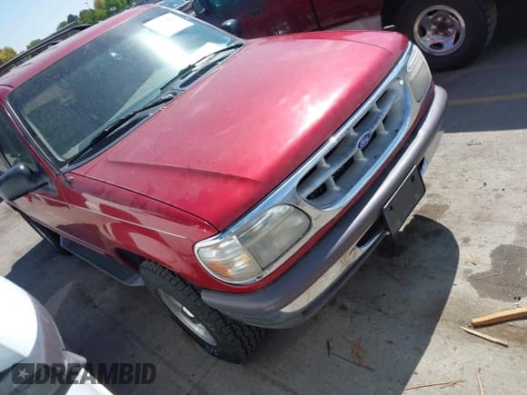 ✅ 1997 Ford Explorer XL • VIN: 1FMDU34E8VZA93295 • Lot: 43171495. Listed on IAAI with Not provided. Free auction sales archive from the USA and detailed vehicle history report at DreamBid. Image 1.