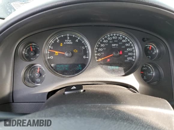 ✅ 2013 Chevrolet Suburban LT • VIN: 1GNSKJE78DR285229 • Lot: 85232824. Wystawiony na Copart z przebiegiem Nie podano. Bezpłatny archiwum sprzedaży aukcyjnych z USA i szczegółowy raport historii pojazdu na DreamBid. Zdjęcie 9.