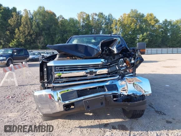 ✅ 2016 Chevrolet Silverado 2500HD Work Truck • VIN: 1GC2KUEG3GZ410099 • Лот: 43182956. Опубликован ранее на IAAI с пробегом 114 462 миль. Бесплатный доступ к архиву аукционных продаж из США и подробный отчёт об истории автомобиля на DreamBid. Изображение 11.