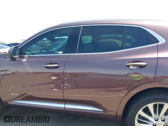 ✅ 2025 Buick Envision Avenir • VIN: LRBFZME40SD024487 • Lot: 41922180. Wystawiony na IAAI z przebiegiem 861 mil. Bezpłatny archiwum sprzedaży aukcyjnych z USA i szczegółowy raport historii pojazdu na DreamBid. Zdjęcie 15.