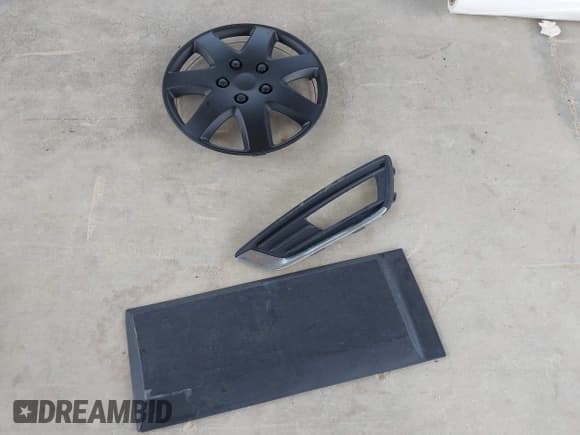 ✅ 2019 Ford Transit • VIN: 1FTYR1ZM5KKA71206 • Lot: 42658006. Listed on IAAI with 137,611 mi. Free auction sales archive from the USA and detailed vehicle history report at DreamBid. Image 12.