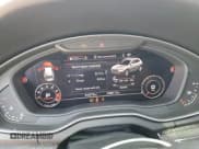 ✅ 2019 Audi SQ5 Premium Plus • VIN: WA1B4AFY3K2001113 • Лот: 63278435. Опубликован ранее на Copart с пробегом 45 976 миль. Бесплатный доступ к архиву аукционных продаж из США и подробный отчёт об истории автомобиля на DreamBid. Изображение 9.