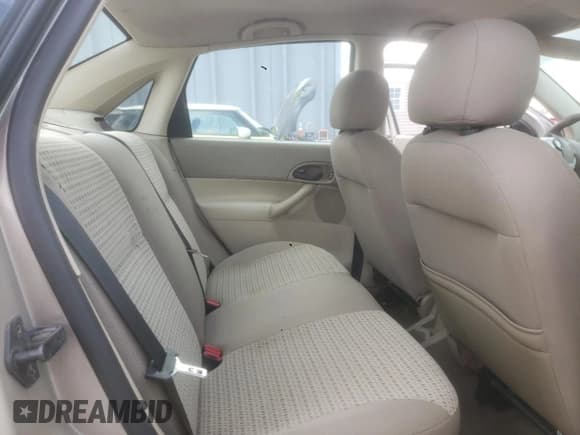 ✅ 2006 Ford Focus S • VIN: 1FAFP34N06W130403 • Lot: 82763285. Listed on Copart with Not provided. Free auction sales archive from the USA and detailed vehicle history report at DreamBid. Image 10.