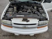 ✅ 2002 Chevrolet Blazer LS • VIN: 1GNDT13W22K192275 • Lot: 47269855. Wystawiony na Copart z przebiegiem 99 391 mil. Bezpłatny archiwum sprzedaży aukcyjnych z USA i szczegółowy raport historii pojazdu na DreamBid. Zdjęcie 13.