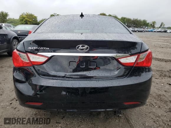 ✅ 2013 Hyundai Sonata SE • VIN: 5NPEC4AC9DH603910 • Lot: 71885284. Wystawiony na Copart z przebiegiem 156 574 mil. Bezpłatny archiwum sprzedaży aukcyjnych z USA i szczegółowy raport historii pojazdu na DreamBid. Zdjęcie 6.