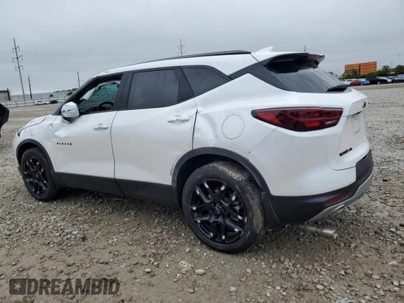 ✅ 2024 Chevrolet Blazer LT • VIN: 3GNKBJRS6RS199677 • Lot: 58619585. Listed on Copart with 19,199 mi. Free auction sales archive from the USA and detailed vehicle history report at DreamBid. Image 2.