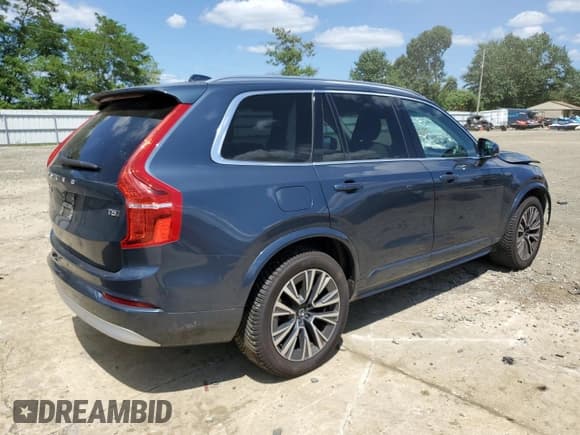 ✅ 2022 Volvo XC90 Momentum • VIN: YV4102PK5N1854651 • Lot: 68136515. Listed on Copart with 51,953 mi. Free auction sales archive from the USA and detailed vehicle history report at DreamBid. Image 3.