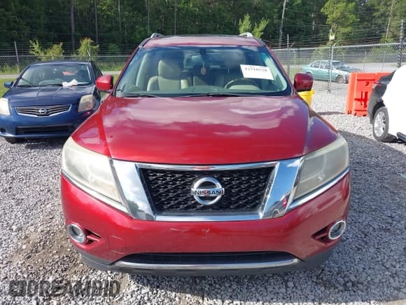 ✅ 2015 Nissan Pathfinder SV • VIN: 5N1AR2MN2FC656246 • Lot: 42518520. Listed on IAAI with 165,532 mi. Free auction sales archive from the USA and detailed vehicle history report at DreamBid. Image 12.