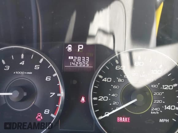 ✅ 2011 Subaru Outback Premium • VIN: 4S4BRBFC2B3345765 • Lot: 42911331. Wystawiony na IAAI z przebiegiem 142 905 mil. Bezpłatny archiwum sprzedaży aukcyjnych z USA i szczegółowy raport historii pojazdu na DreamBid. Zdjęcie 7.