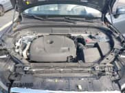 ✅ 2021 Volvo XC60 Momentum • VIN: YV4102RK7M1874993 • Lot: 43701481. Wystawiony na IAAI z przebiegiem 55 621 mil. Bezpłatny archiwum sprzedaży aukcyjnych z USA i szczegółowy raport historii pojazdu na DreamBid. Zdjęcie 10.