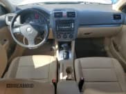 ✅ 2005 Volkswagen Jetta 2.5L • VIN: 3VWSG71KX5M642644 • Лот: 71512705. Опубликован ранее на Copart с пробегом 143 817 миль. Бесплатный доступ к архиву аукционных продаж из США и подробный отчёт об истории автомобиля на DreamBid. Изображение 8.