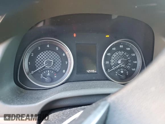 ✅ 2019 Hyundai Elantra SE • VIN: 5NPD74LF8KH473607 • Lot: 85574555. Wystawiony na Copart z przebiegiem 42 449 mil. Bezpłatny archiwum sprzedaży aukcyjnych z USA i szczegółowy raport historii pojazdu na DreamBid. Zdjęcie 9.